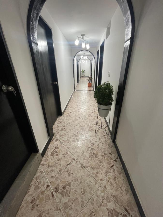 Hotel De Leon Estadio Medellin Ngoại thất bức ảnh
