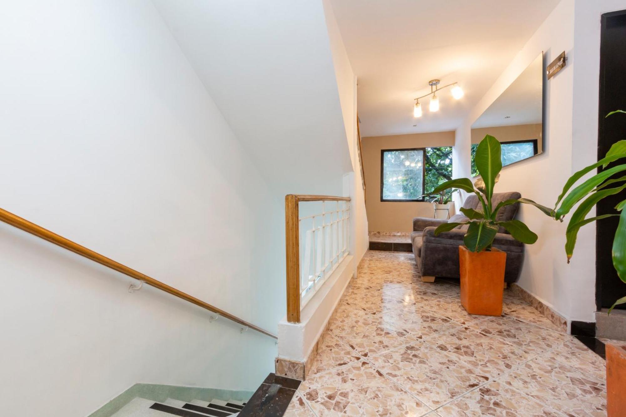 Hotel De Leon Estadio Medellin Ngoại thất bức ảnh
